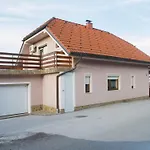 Relaxing Retreat With Hot Tub In - Three Bedroom * Sevnica