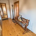 Apartmán Relaxing Retreat With Hot Tub In - Three Bedroom