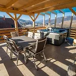 Relaxing Retreat With Hot Tub In - Three Bedroom Sevnica