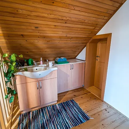 Relaxing Retreat With Hot Tub In - Three Bedroom Lejlighed *