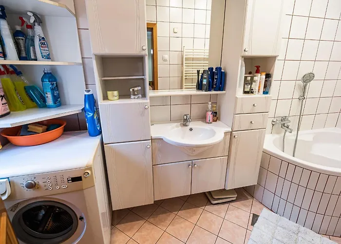 Apartma Relaxing Retreat With Hot Tub In - Three Bedroom