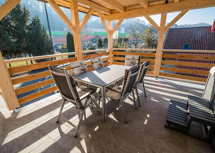 Apartma Relaxing Retreat With Hot Tub In - Three Bedroom Sevnica